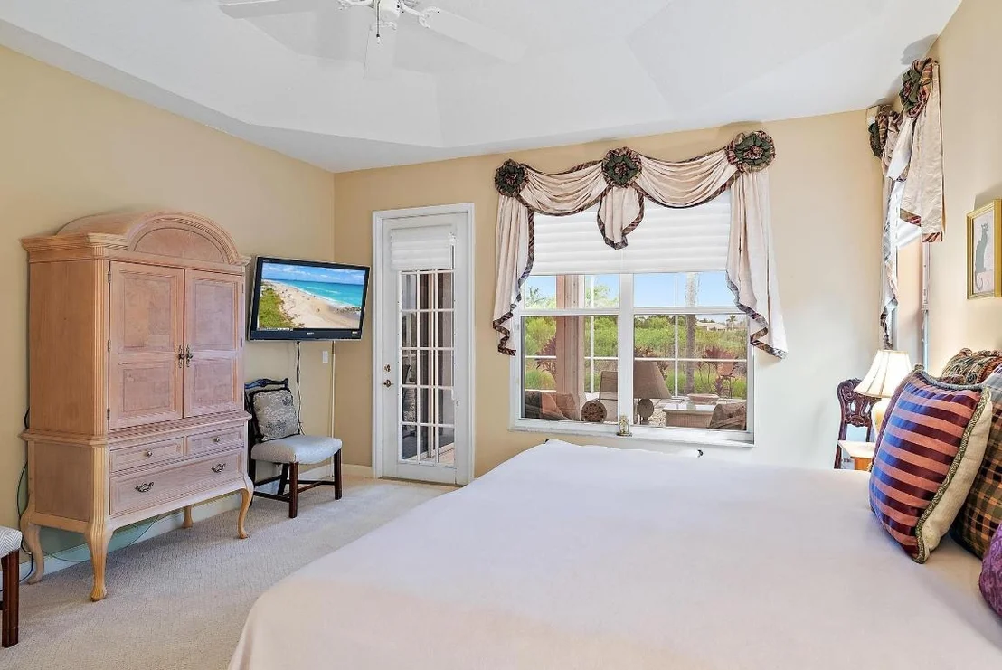 Photo of 8157 SE Double Tree Drive
