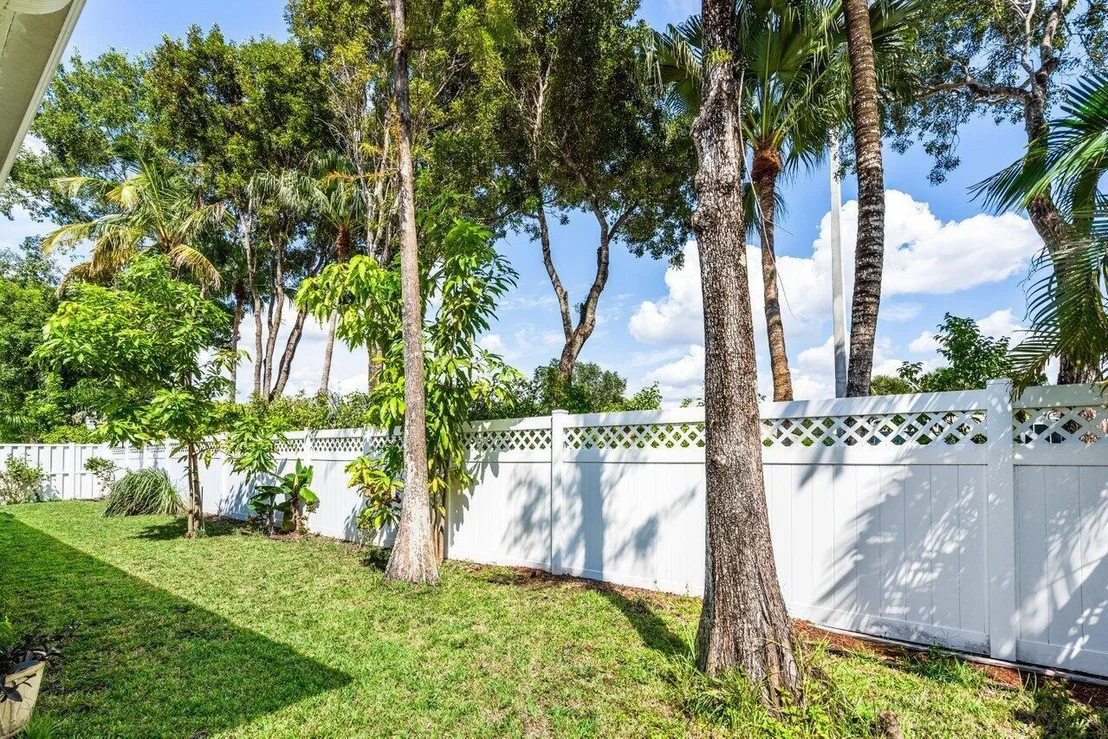 Photo of 5255 NW 95th Avenue