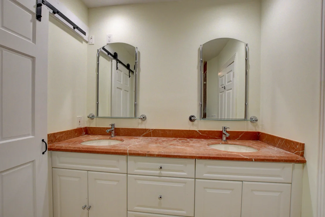 Photo of 867 Malaga Drive