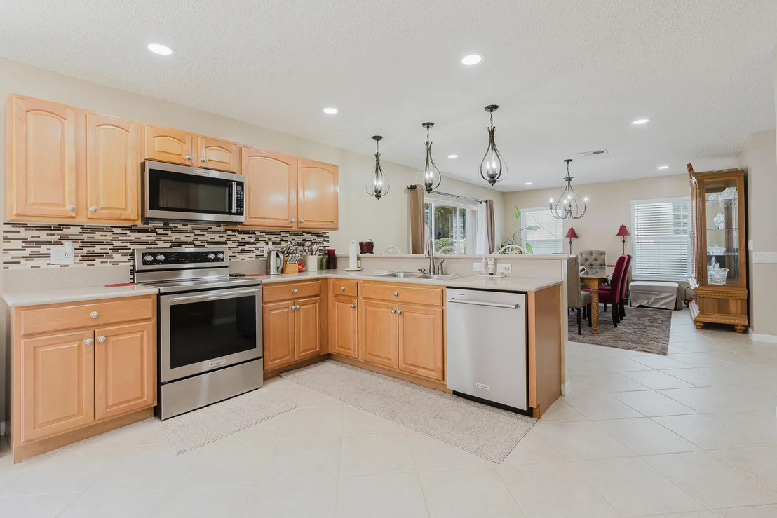 Photo of 1124 Rialto Drive