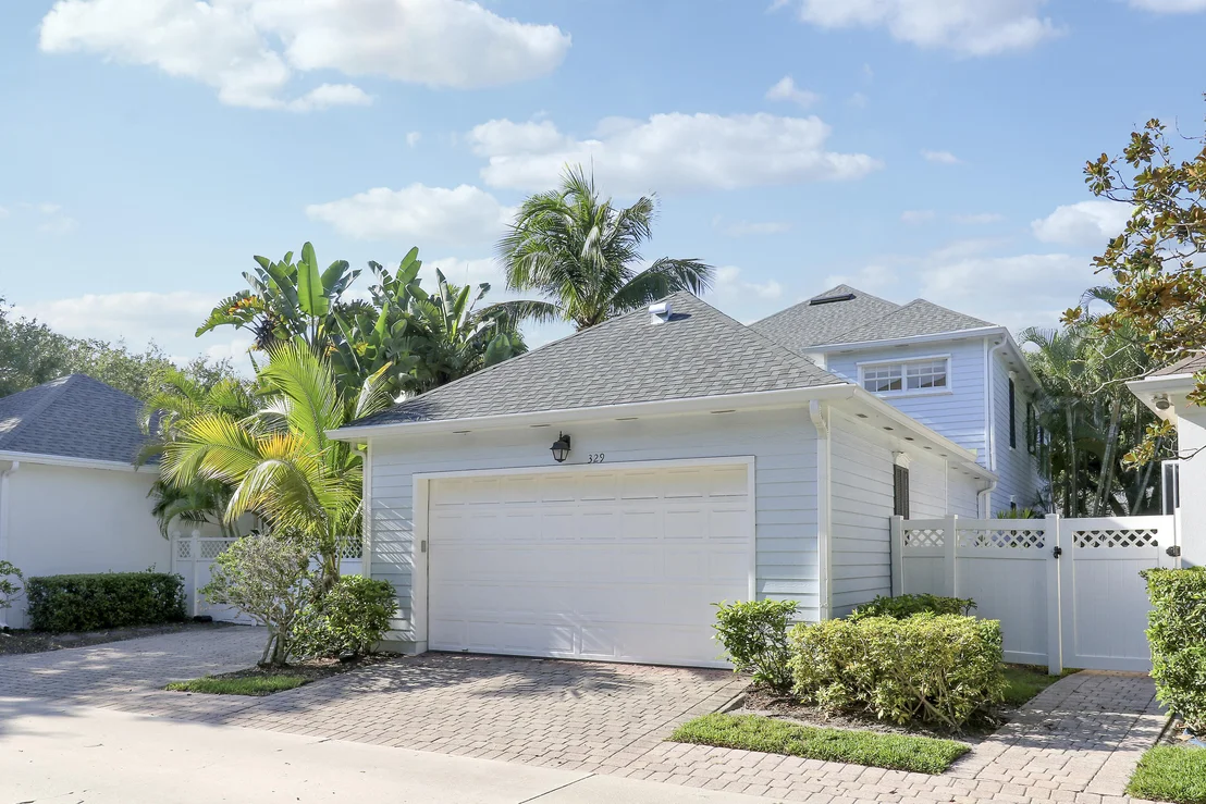 Photo of 329 Sweet Bay Circle