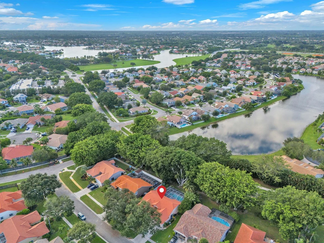 Photo of 6652 Hatteras Drive