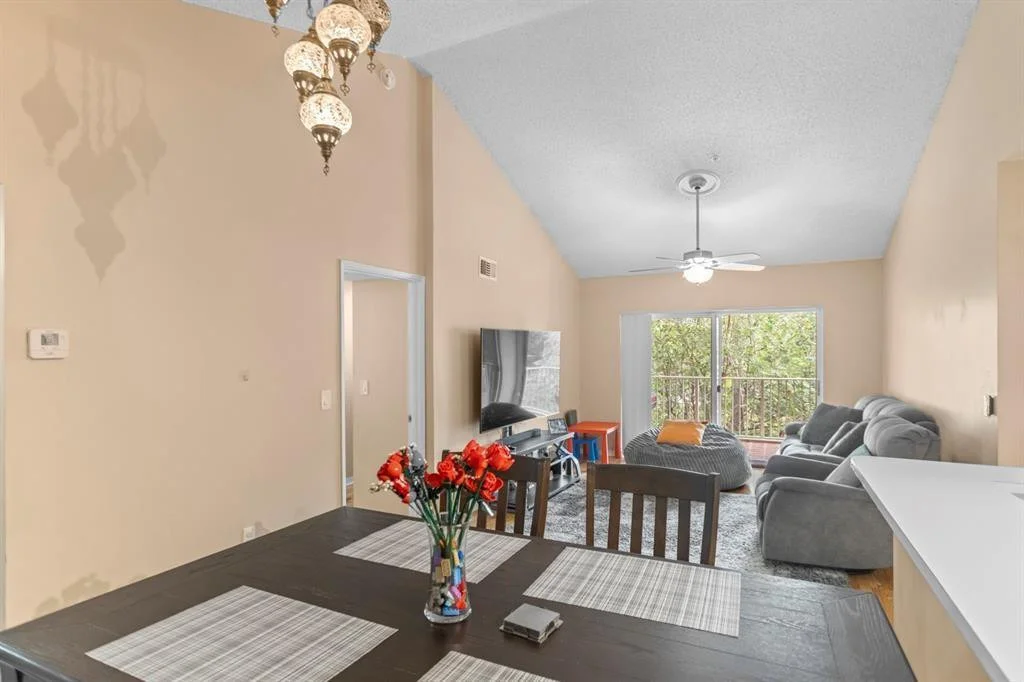Photo of Unit 3056 at 3874 Lyons Road