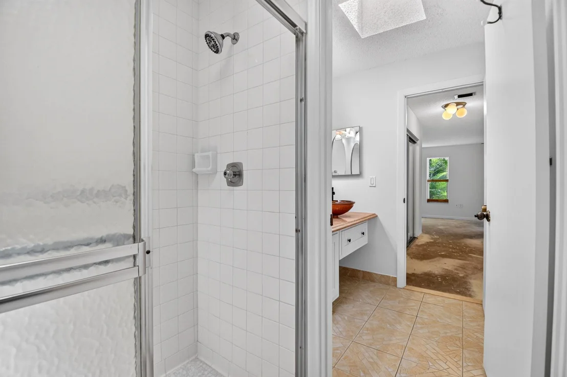 Photo of 6747 Starkeys Place