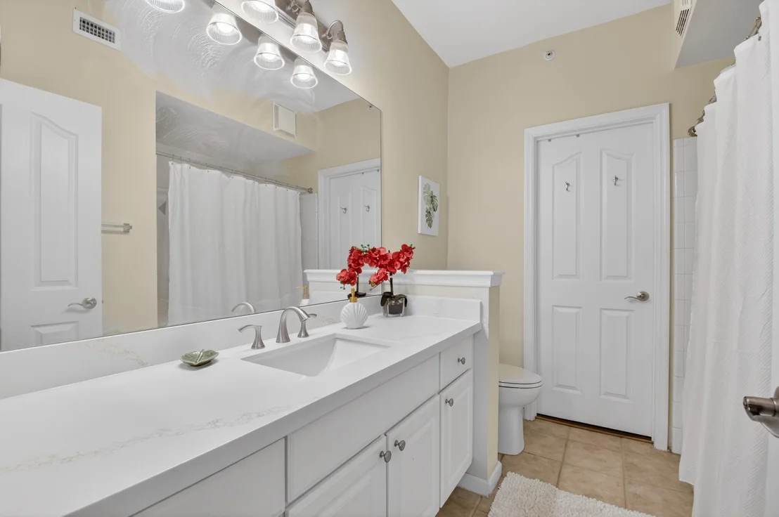 Photo of Unit 607 at 2022 Alta Meadows Lane
