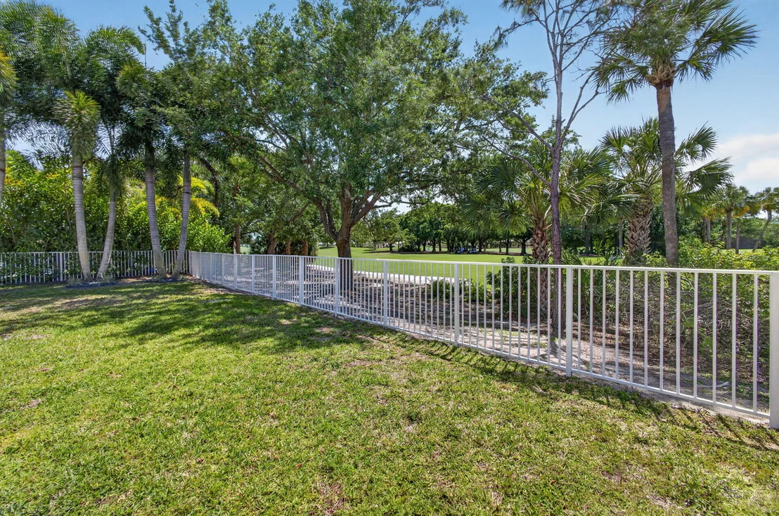 Photo of 2725 Seneca Circle