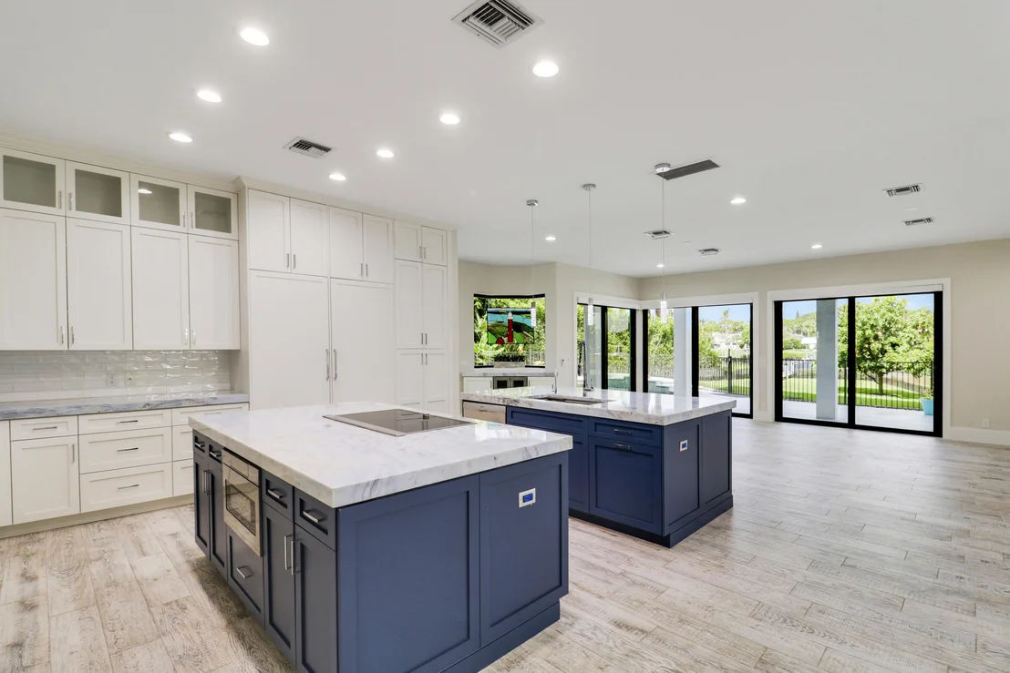 Photo of 18411 SE Lakeside Drive