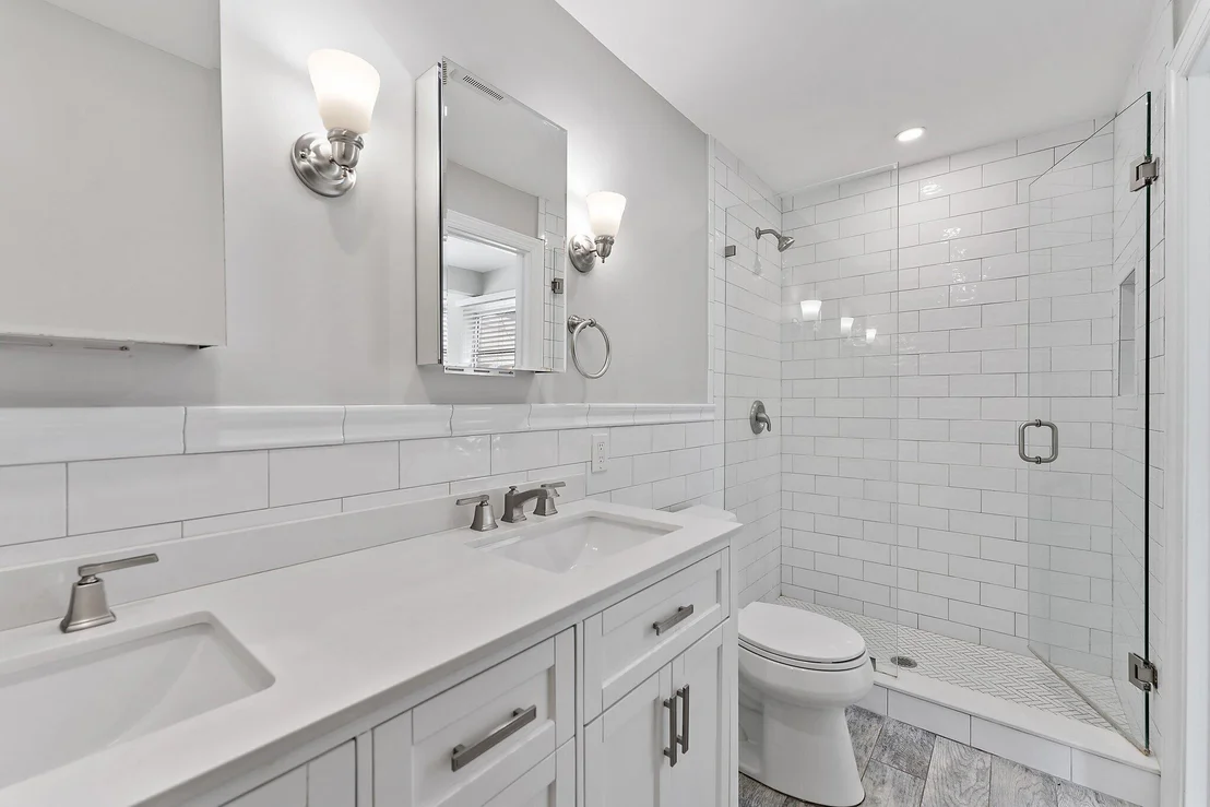 Photo of 538 Dover Road N
