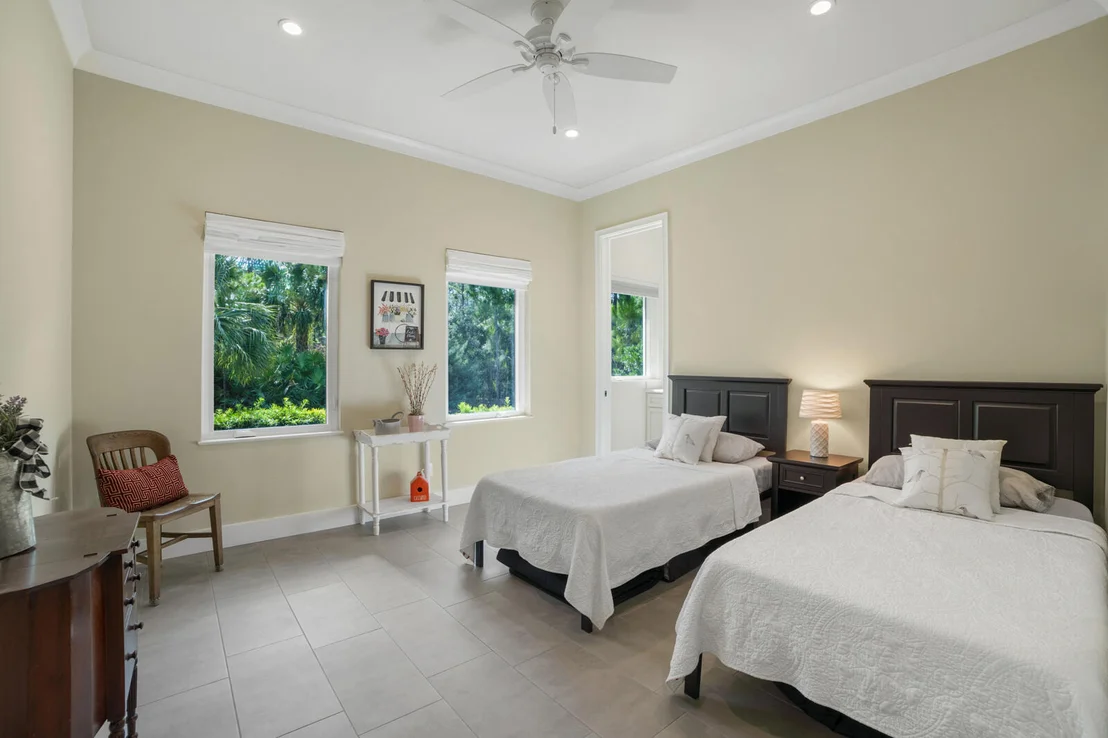 Photo of 9010 Valley Oak Place