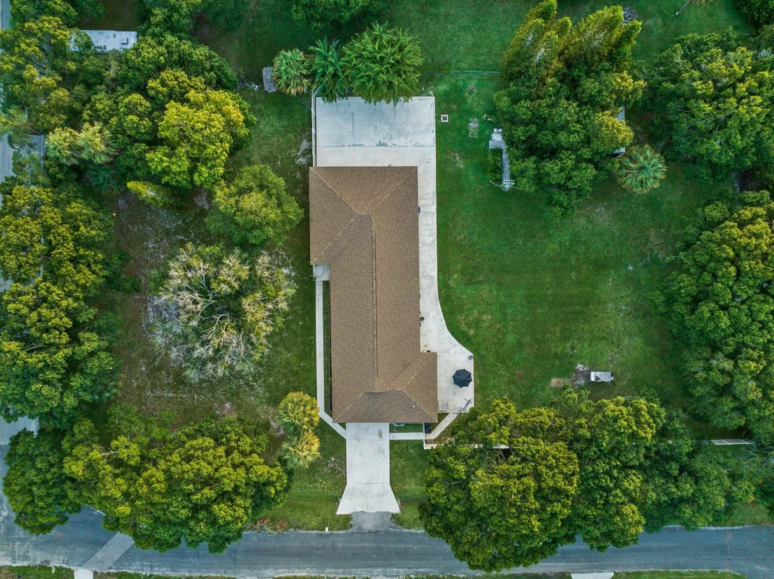 Photo of 2900 Grove Drive