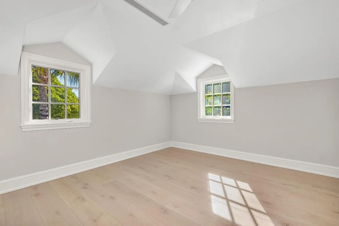 Photo of 433 Antigua Lane