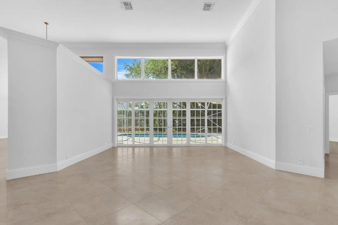 Photo of 18517 SE Heritage Drive