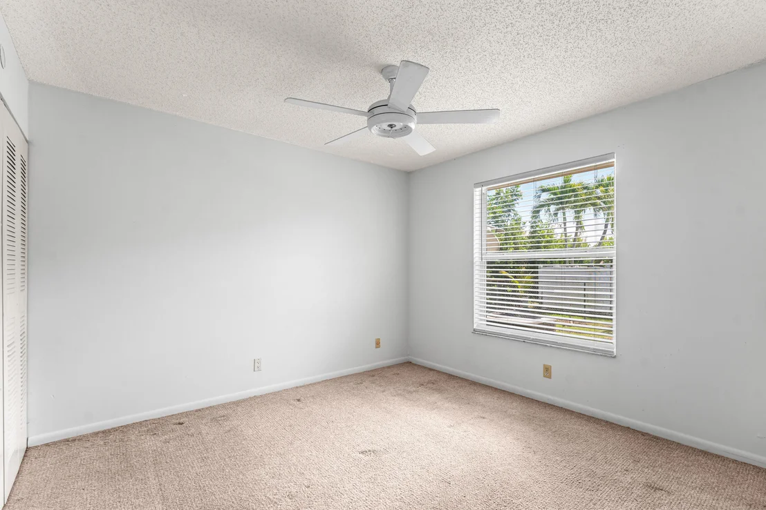 Photo of 105 Banyan Circle