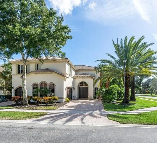 Photo of 1237 Canyon Way