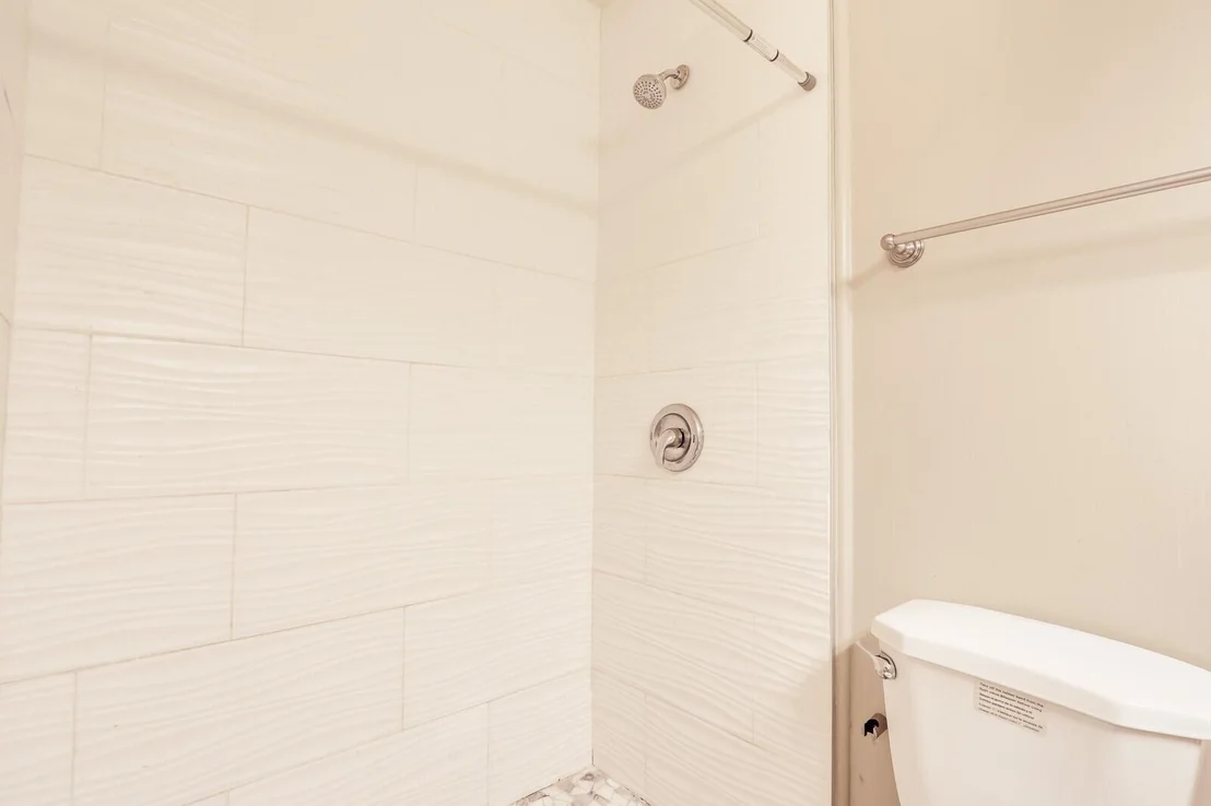 Photo of 809 Poplar Drive