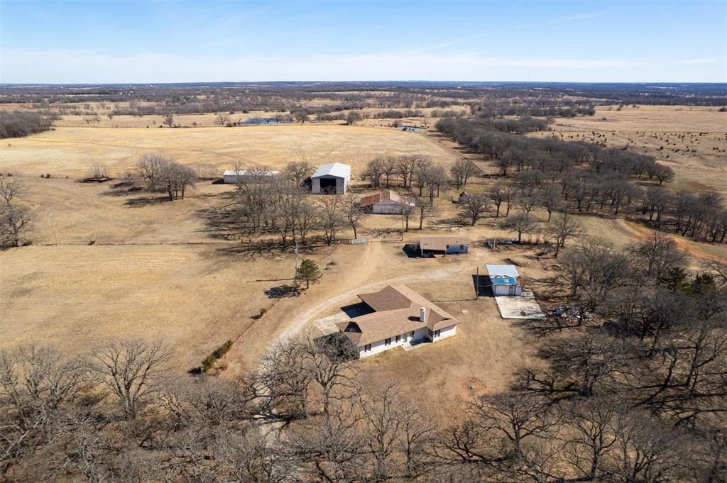 Photo of 101284 S 3350 Road