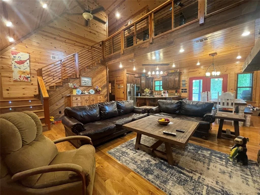 Photo of 112 Timber Creek Trail