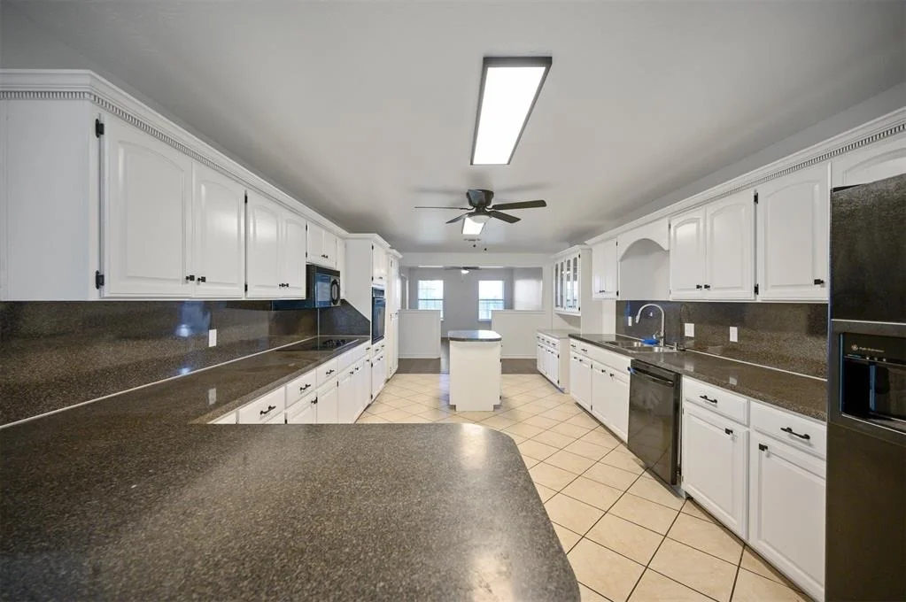 Photo of 830 N Denison Road