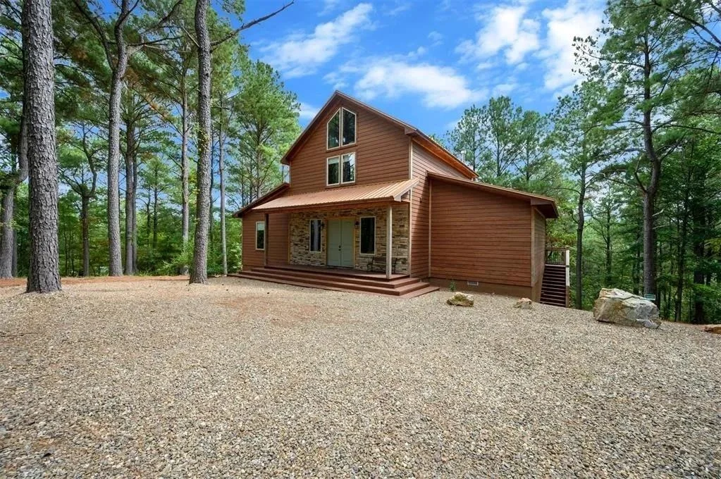 Photo of 1201 Southern Hills Circle