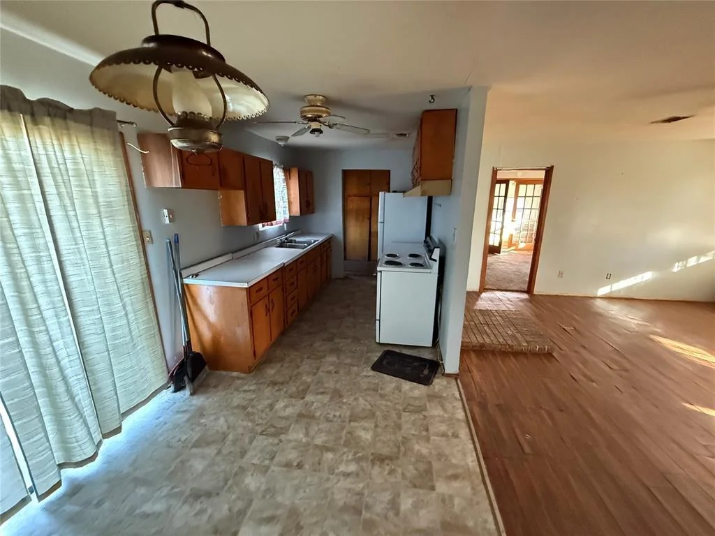 Photo of 479 White Hawk Road