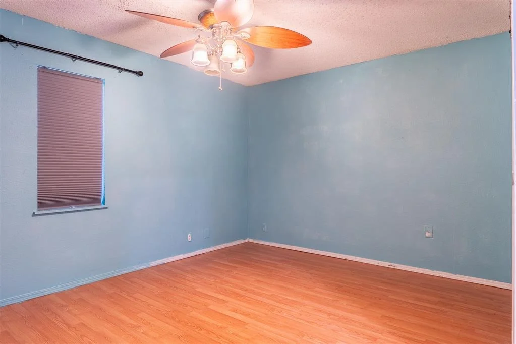 Photo of 5485 Primrose Lane