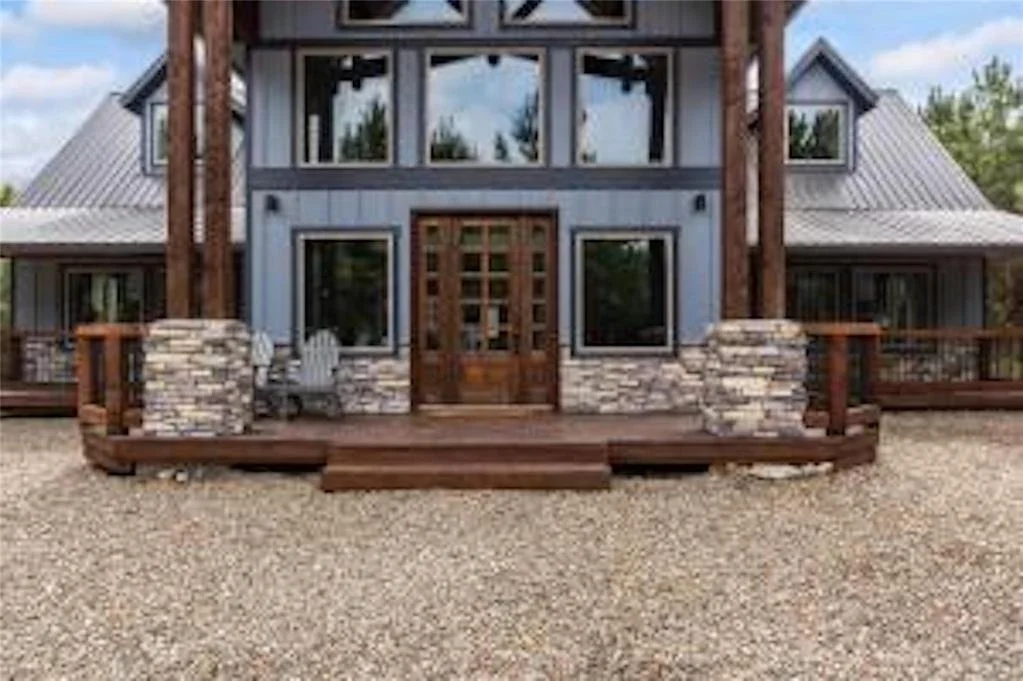 Photo of 180 Weeping Willow Trail