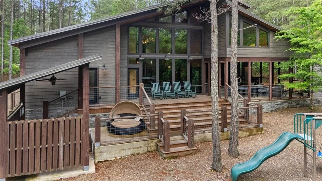 Photo of 653 Lost Cedar Trail
