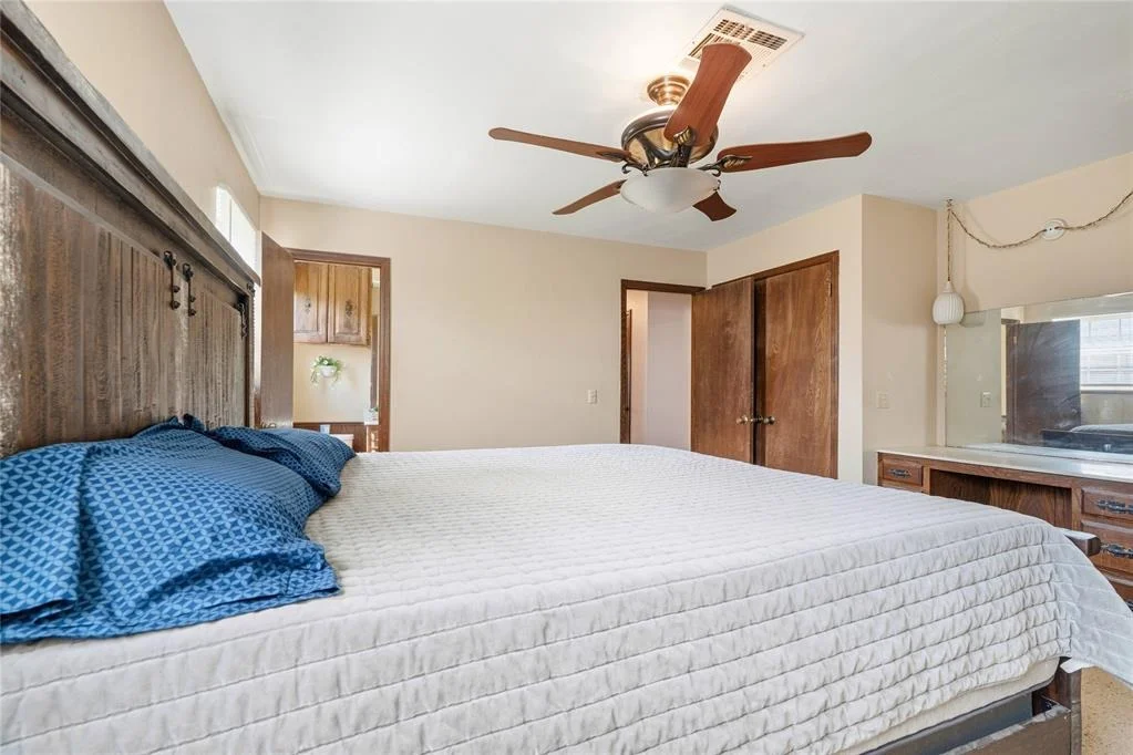 Photo of 537 Sunset Drive