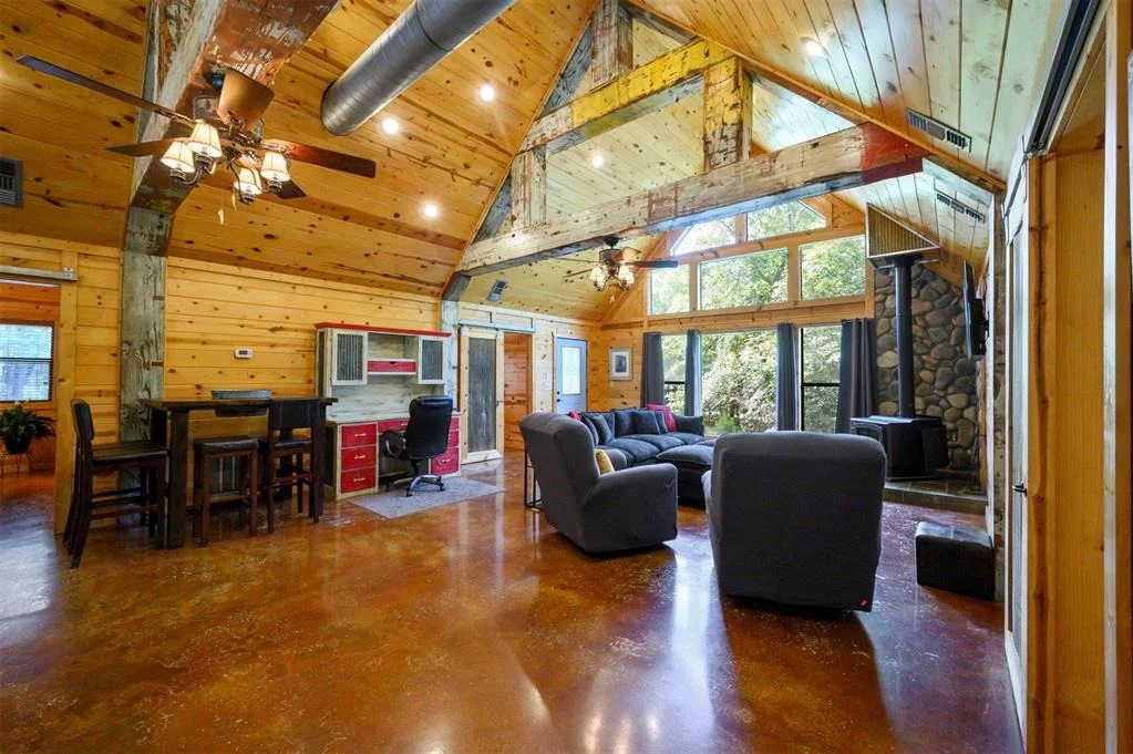 Photo of 315 Banjo Lane