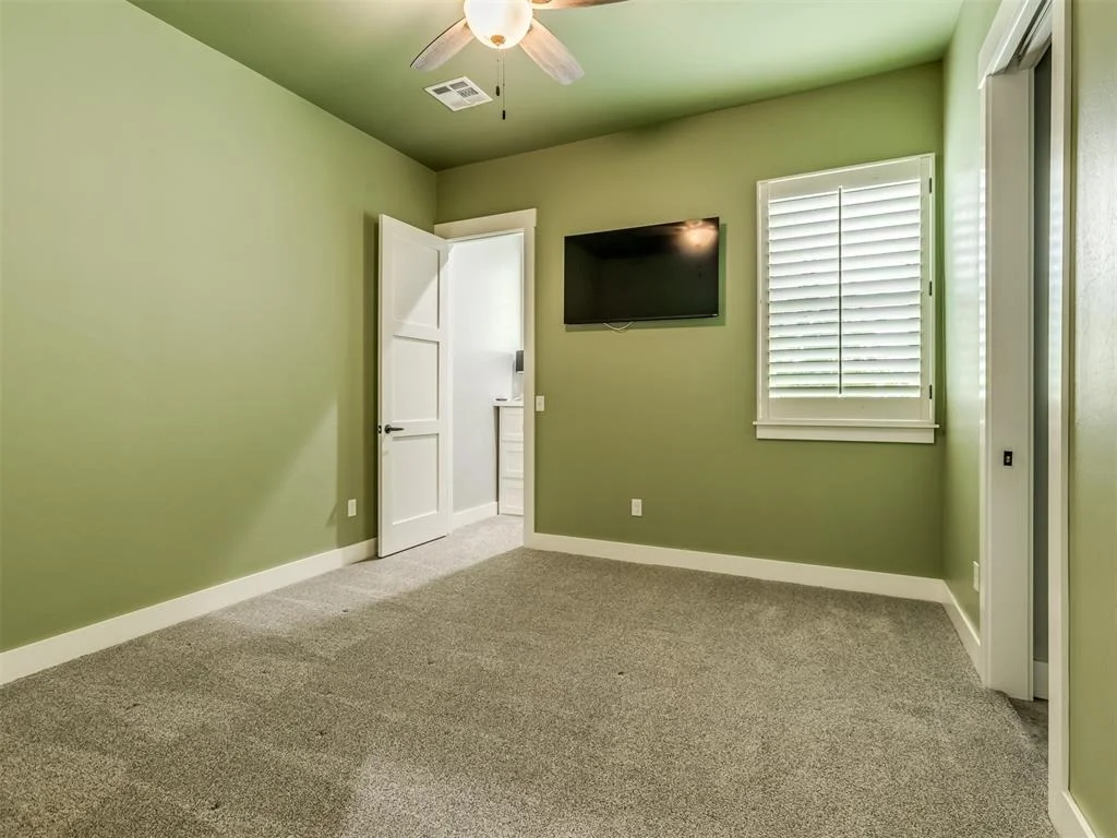 Photo of 135 Dixie Cove