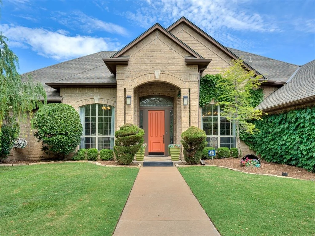 Photo of 14808 Maplelake Drive
