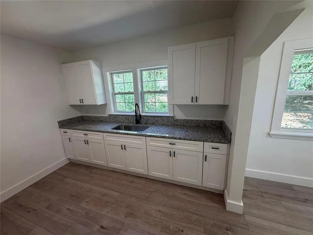 Photo of 1107 Bluff View Drive