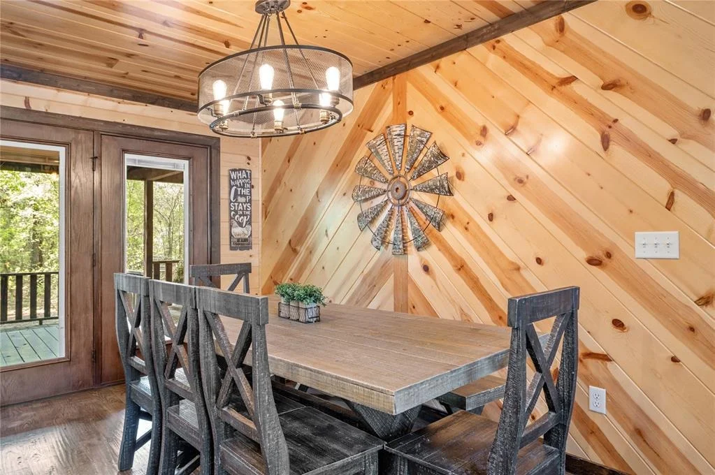 Photo of 136 Scrub Oak Trail