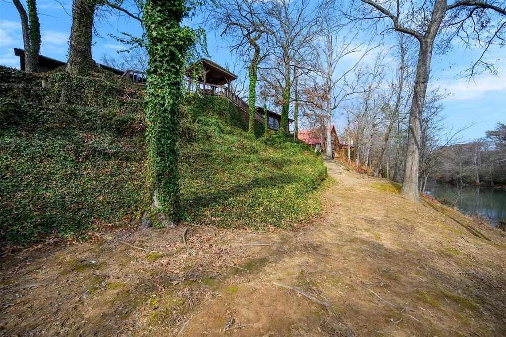 Photo of 732 Red Fox Road