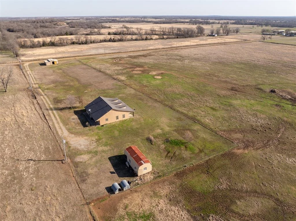 Photo of 409748 E 1160 Road