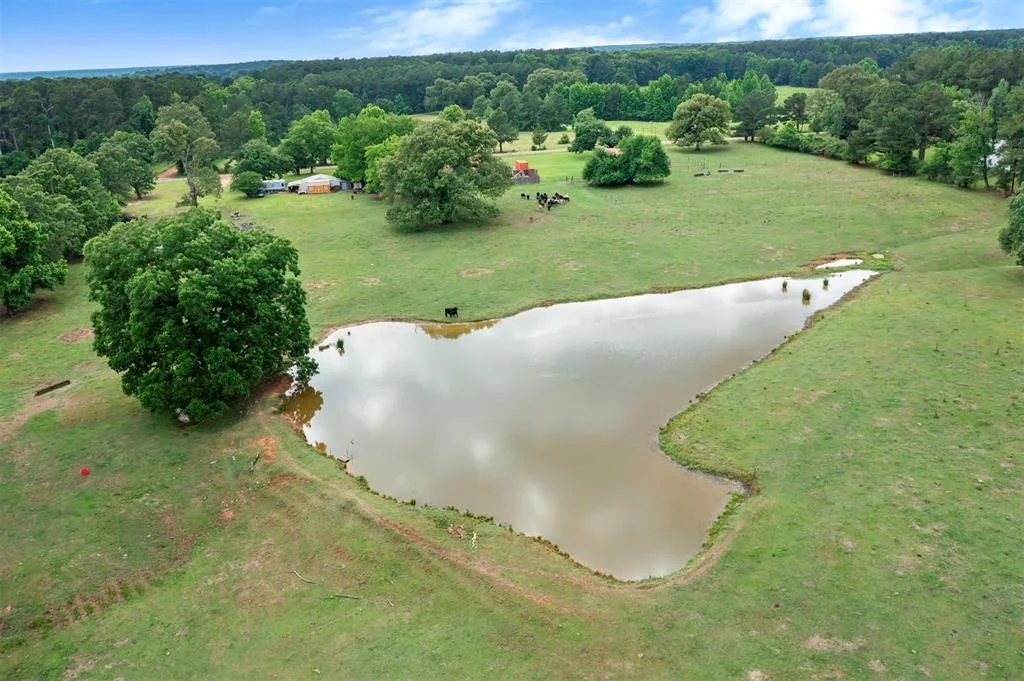 Photo of 2352 Pollard Road