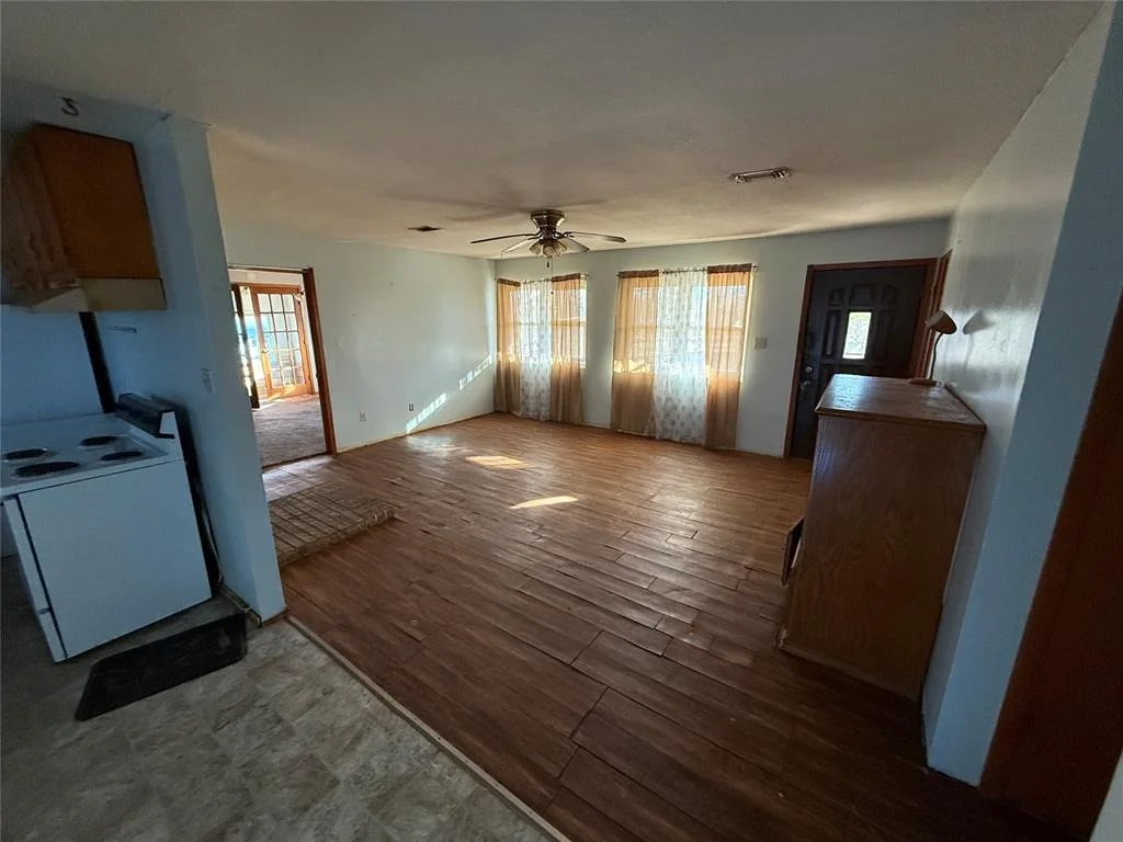Photo of 479 White Hawk Road