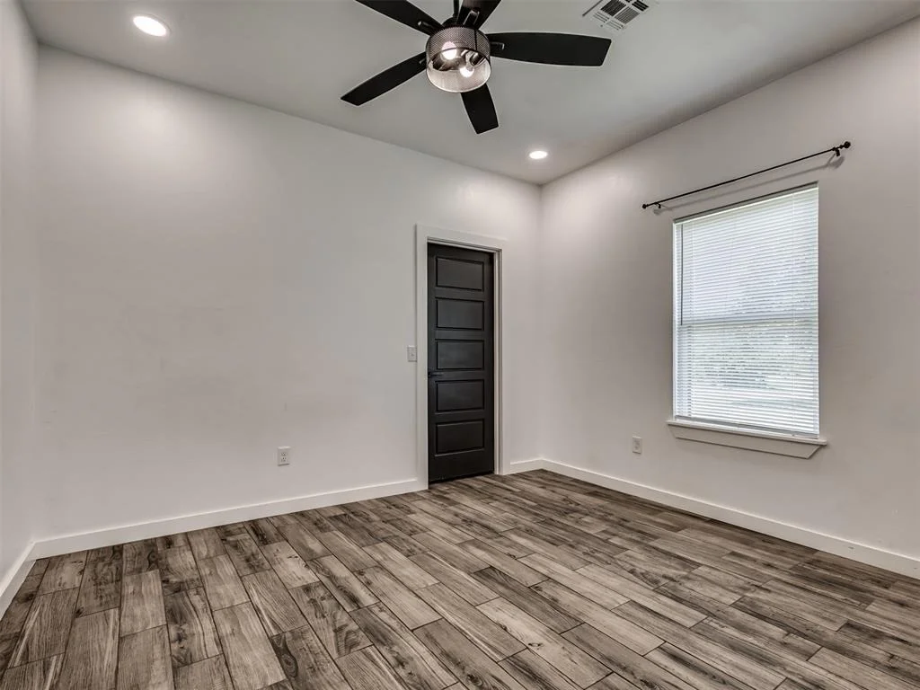 Photo of 5908 Denver Street