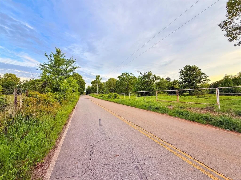 Photo of 2306 Ironstob Road