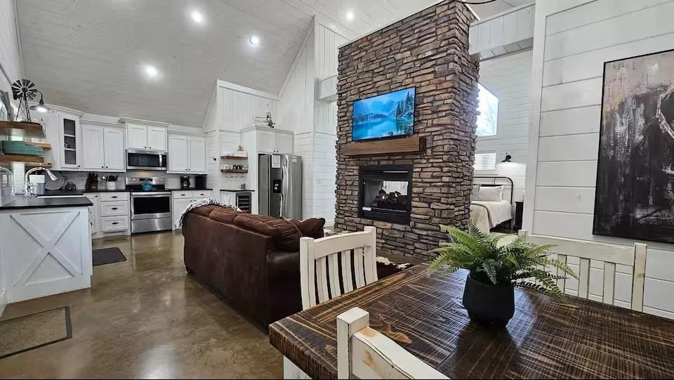 Photo of 218 Timber Hills Lane
