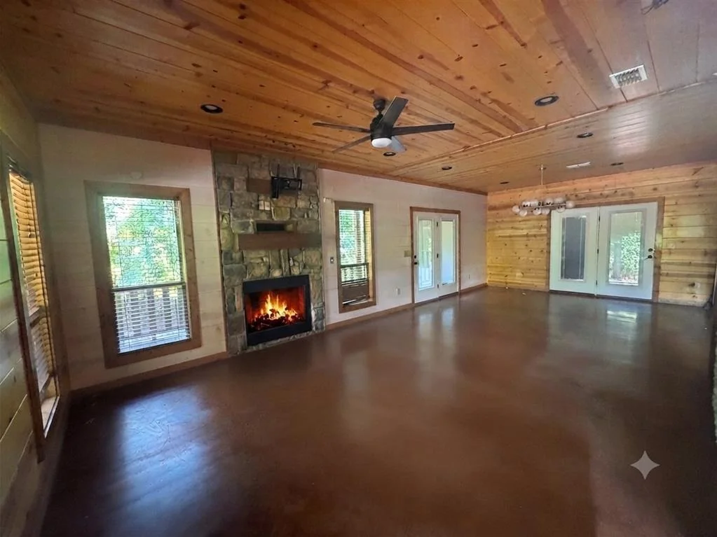 Photo of 256 Green Briar Trail