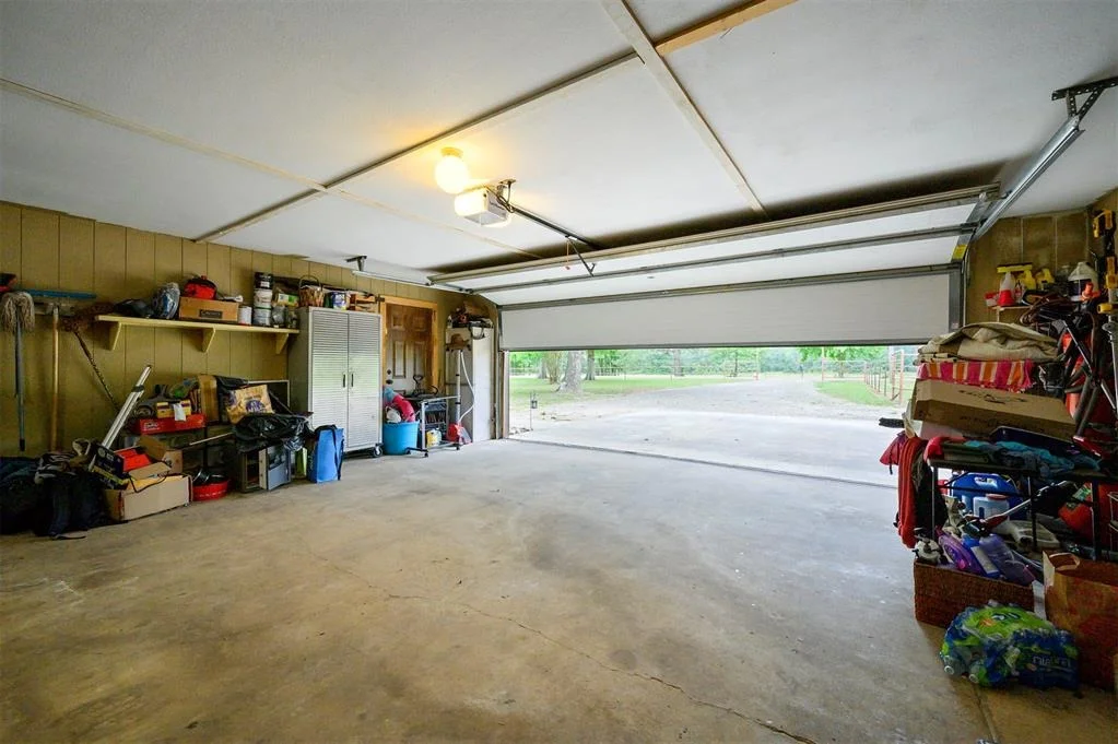 Photo of 2352 Pollard Road