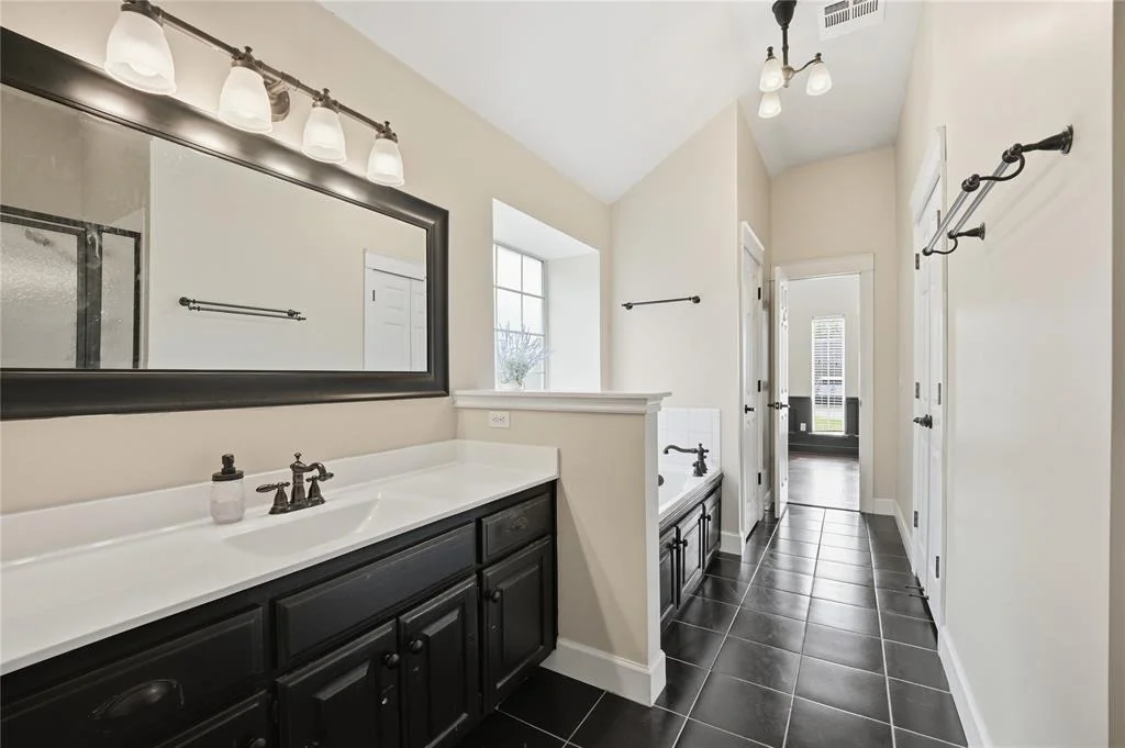 Photo of 613 Bluegrass Lane