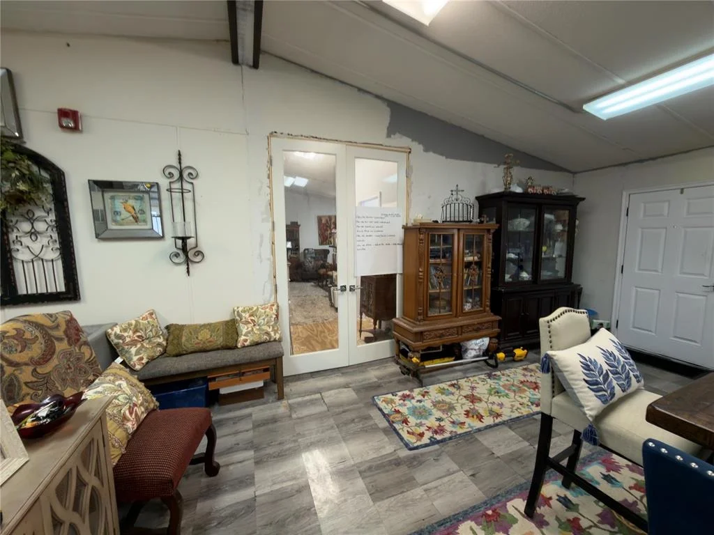 Photo of 100 parkview Court