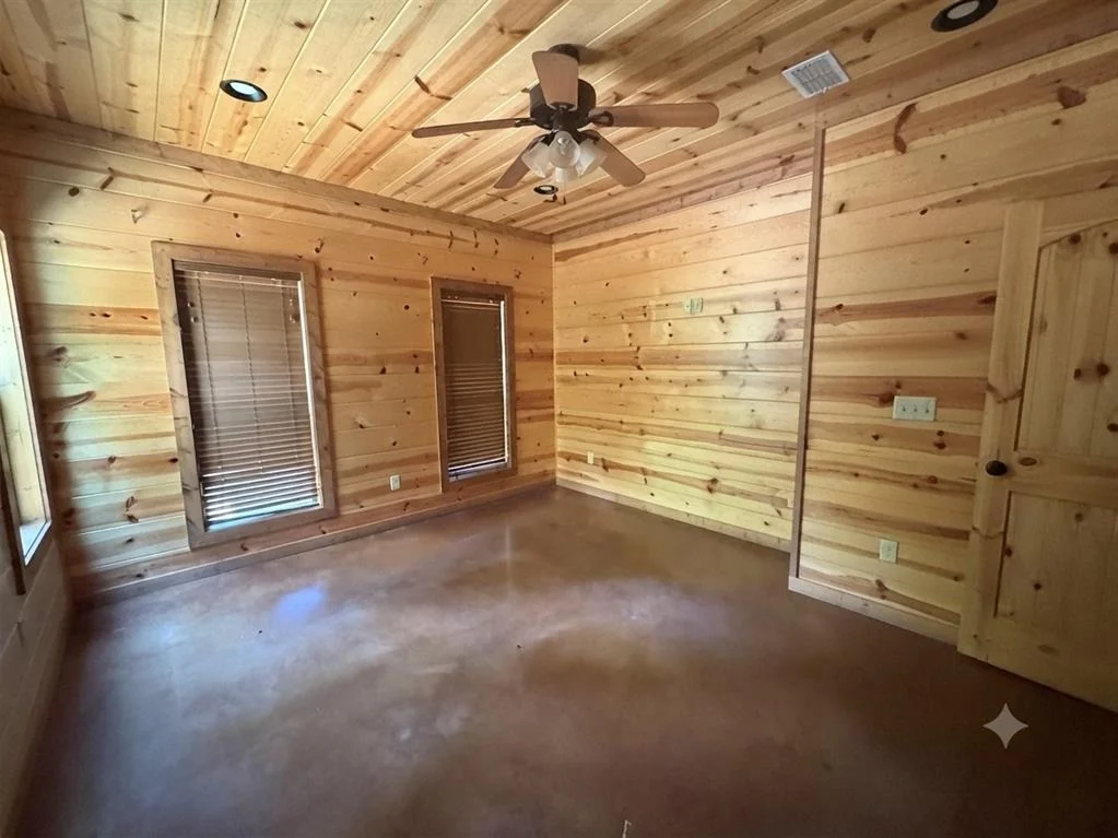 Photo of 256 Green Briar Trail