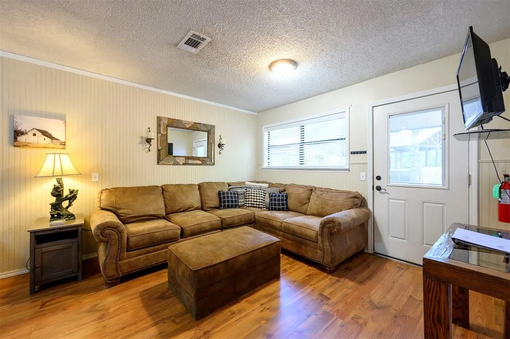 Photo of 263 Crooked Oaks Lane