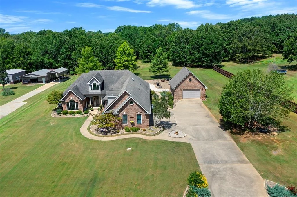 Photo of 803 Oak Brook Drive