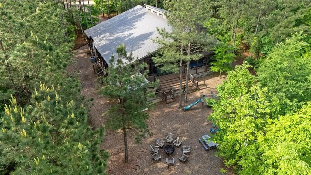 Photo of 653 Lost Cedar Trail