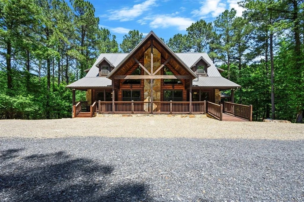 Photo of 87 GINSENG Circle