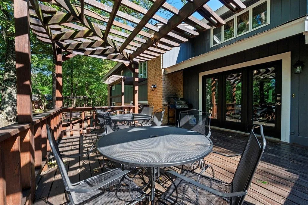 Photo of 334 Shrouder Road